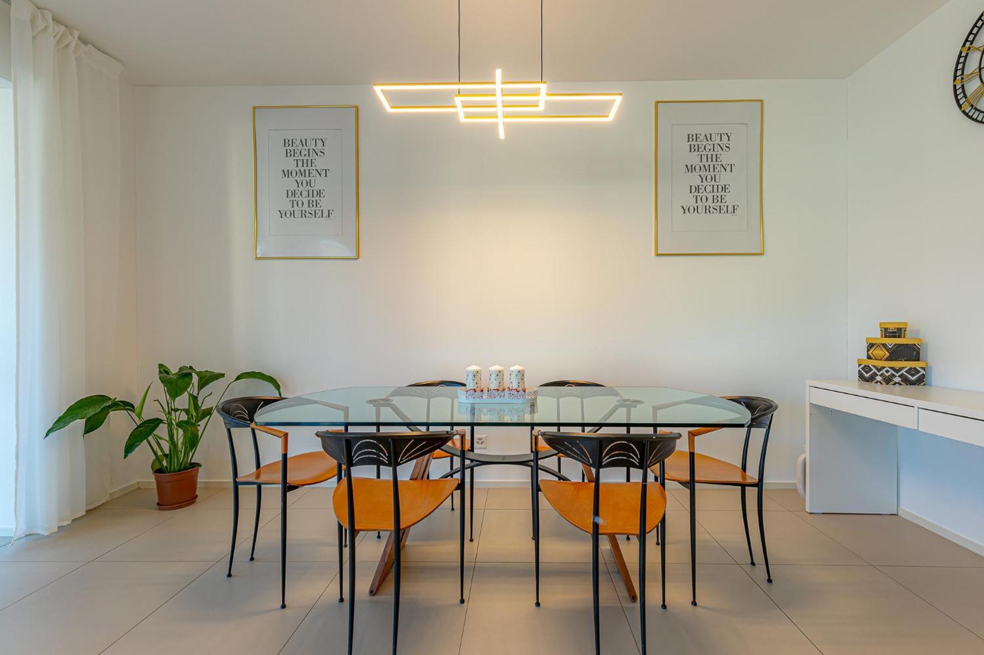 Imperial Of 3 With A View Behind The Station And 10 Min From The Of Appartement Lugano